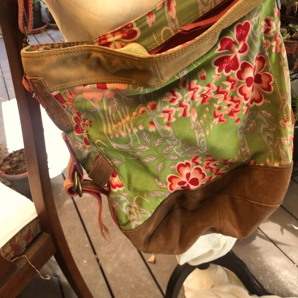 Lucky Brand vintage Boho  bag … in great condition.. spacious- no rips or stains